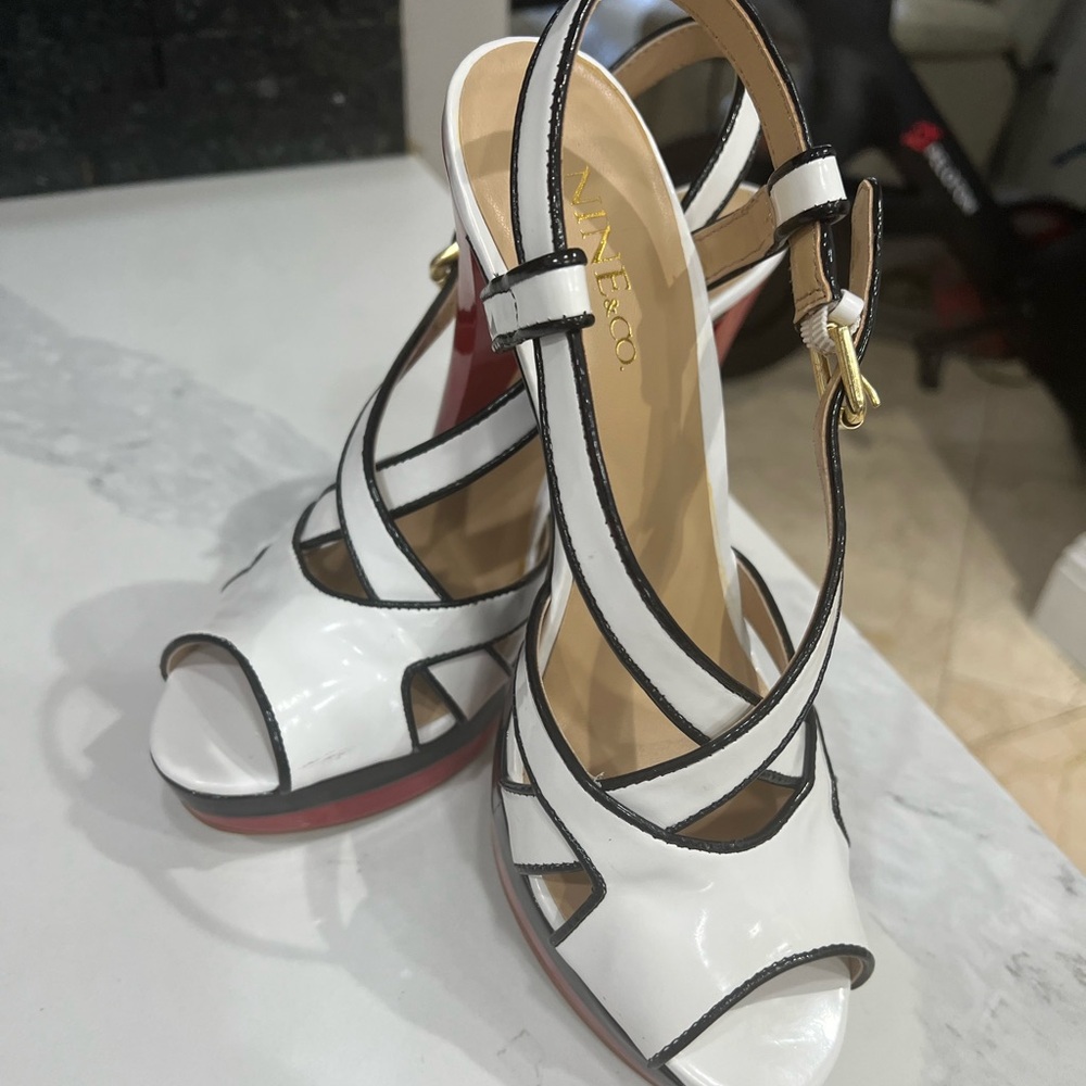 Gorgeous Classic Heels Must Have